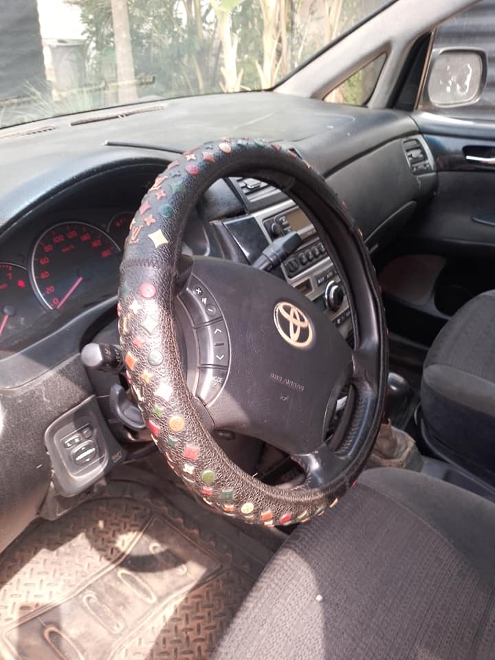 A picture of Toyota Ipsum for sale