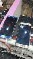 A picture of Samsung screen replacements available
