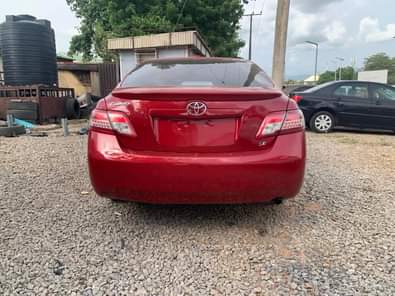 A picture of First body few month used 2010 Camry with venza engine