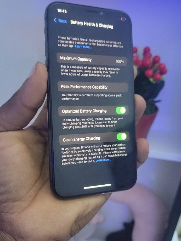 A picture of IPHONE X