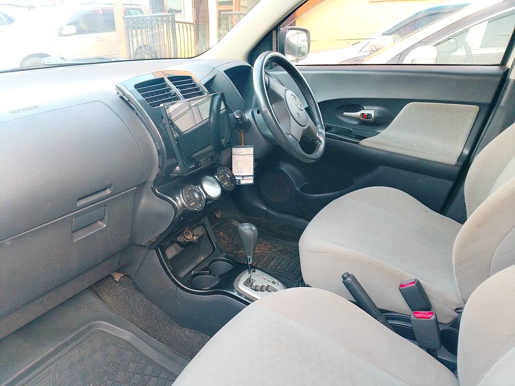 A picture of Toyota IST 20 millions CALL 0786 92 82 59