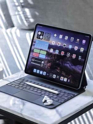 A picture of Original Smart tab with keyboard