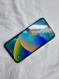A picture of Apple iPhone X 64GB 390 000 0717992571 Kilimahewa Stand Mwanza.