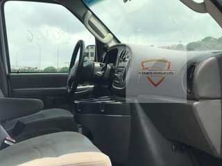 A picture of Direct Belgium Ford Econoline E150 Year 2007 Price 7 5m