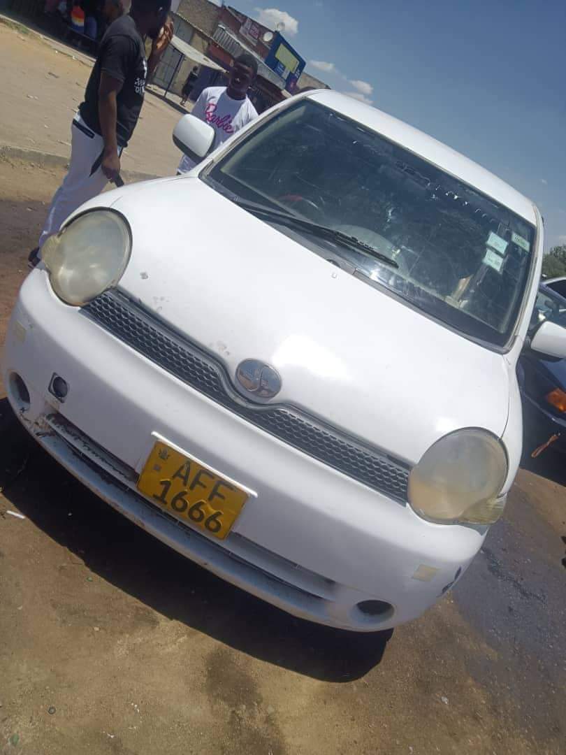 used toyota sienta