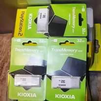 A picture of FLASH 32GB YENYE GAMES 15 ZA PS2 KWA BEI CHEE