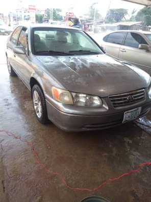 A picture of Toyota Camry Tiny big First body Engine and gear in