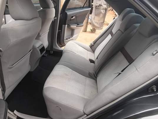 A picture of Distress Foreign used 012 Toyota camry