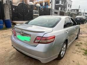 A picture of Dealers deal 100 Registered 2009 Toyota Camry Sport edition with