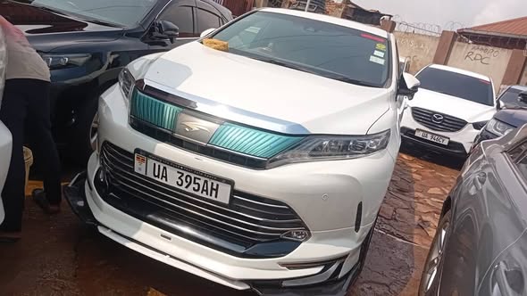 toyota harrier