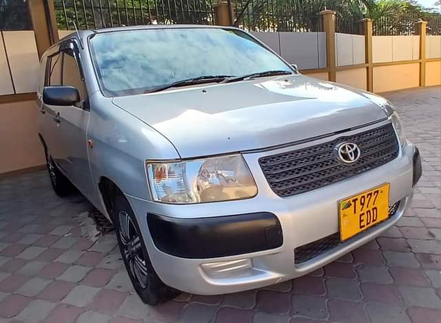 A picture of TOYOTA PROBOX