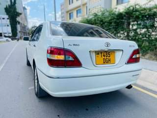 A picture of TOYOTA BREVIS