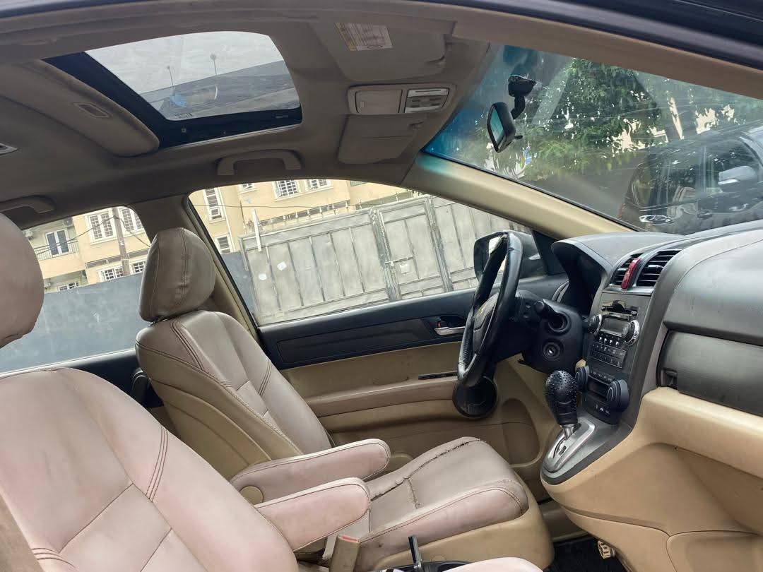 A picture of 2007 Honda cr v