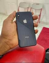 A picture of iphone X 64GB