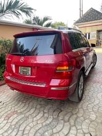 A picture of Neatly used 2011 Mercedes Benz GLK350