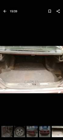 A picture of Mercedes Benz C200 2001