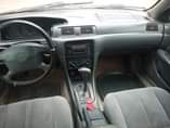 A picture of 2002 Toyota Camry Le