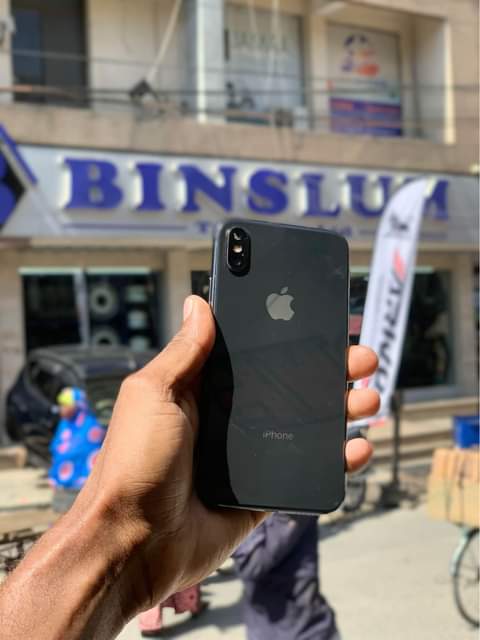 A picture of iPhone X