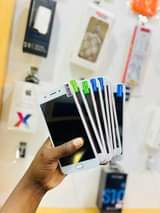 A picture of Oppo f1s gb64 ram4