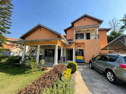 self compound houses