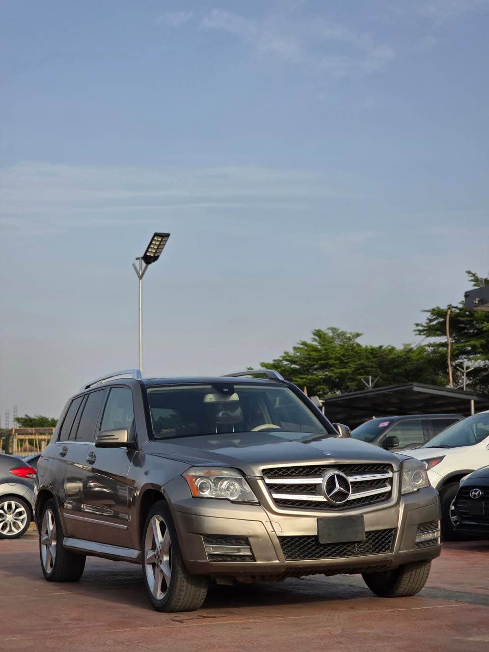 A picture of 2010 Mercedes GLK350