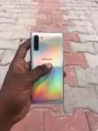 A picture of Samsung note 10