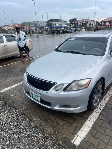 A picture of Lexus GS350