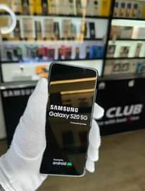 A picture of Samsung Galaxy S20 5G