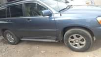 A picture of 2005 Toyota Highlander Basic Selling the car because of no