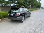 A picture of LEXUS RX300 MODEL 2002