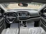 A picture of TOYOTA HIGHLANDER LIMITED Keyless Fullest Option Year 2019 2020 Model