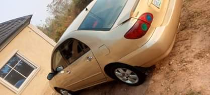 A picture of 2005 COROLLA First BODY Engine Gear and AC in perfect