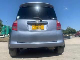 A picture of Toyota Ractis