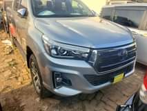 used toyota hilux
