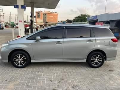 A picture of TOYOTA WISH