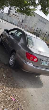 A picture of Dealer in all kinds of car