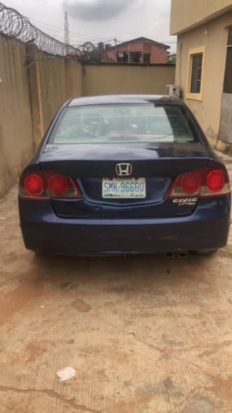 A picture of HONDA CIVIC 2006