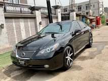 A picture of  Few months used Lexus es ustom uty ntact ccident