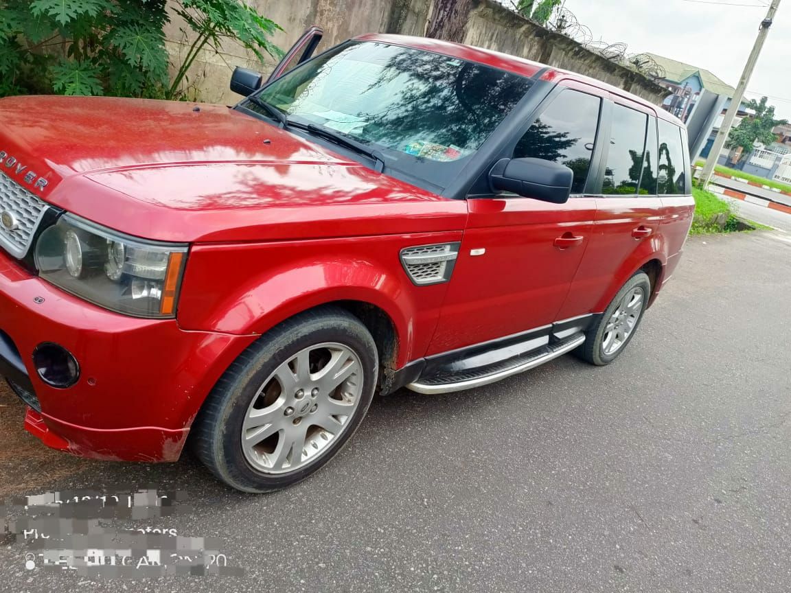 A picture of 2006 Range Rover sport Hse