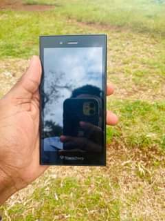 A picture of Blackberry z3
