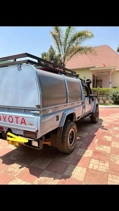 A picture of Landcruiser 2014 for sale engine 1vd diesel cc4500 full ac