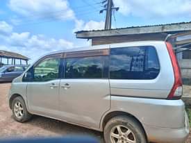 A picture of Nissan Serena