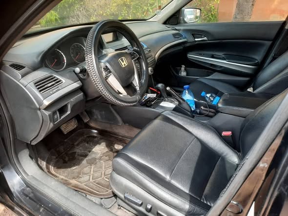 A picture of HONDA ACCORD TOKS STANDARD