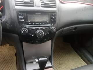 A picture of 2004 Honda accord
