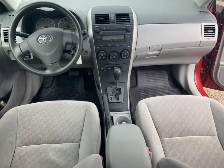 A picture of TOYOTA COROLLA