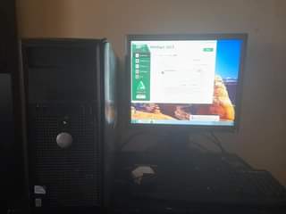 A picture of Computer desktop Full set