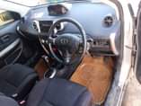 A picture of Toyota ist gar ilipata ajari inauzwa kma ilivo na engine