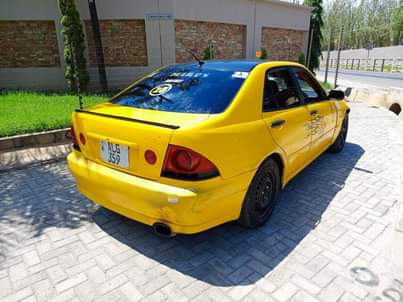 used toyota altezza