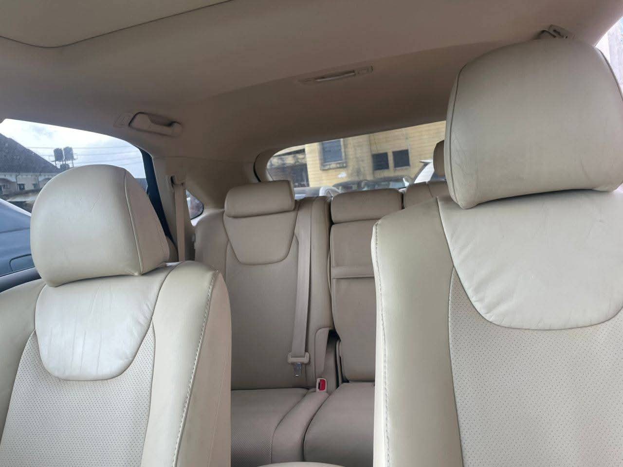 A picture of 2010 Lexus rx 350