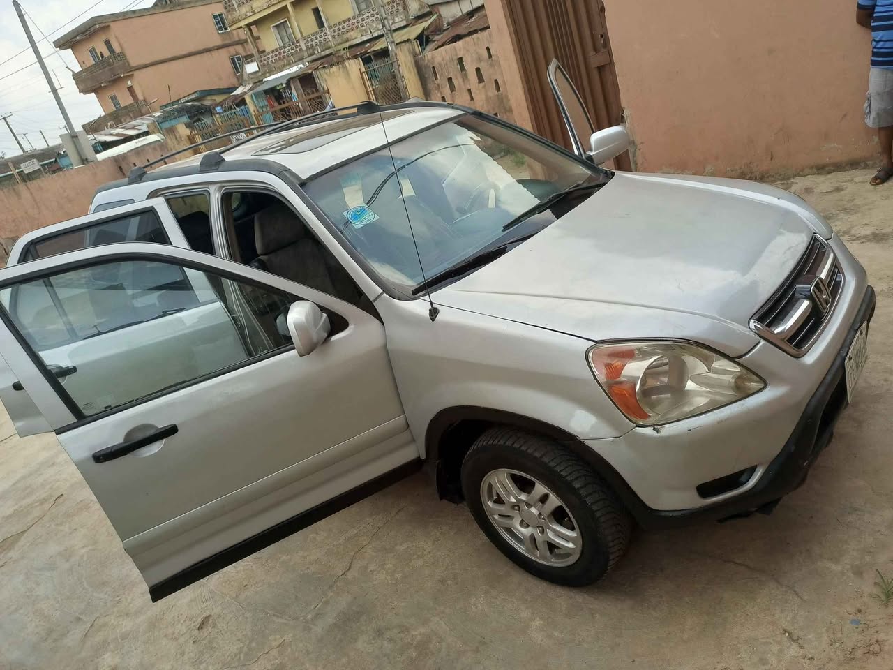 A picture of Honda CRV 2002